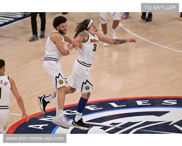 克拉克森最后一攻造成对手犯规，掘金赢得悬念战